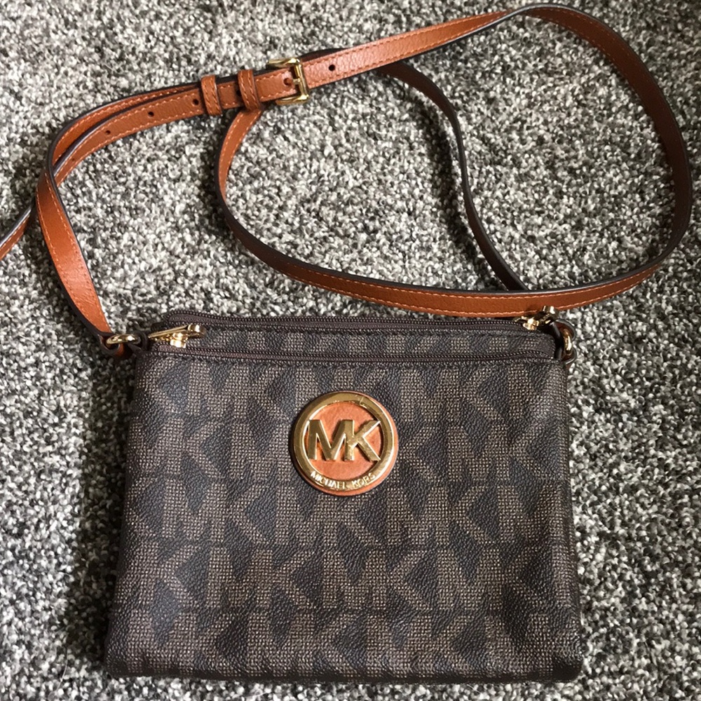 Michael Kors crossbody